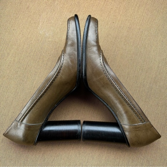 Fendi pumps cylinder heel women’s leather shoes ,color moss, 35.5 made in Italy - Picture 8 of 14